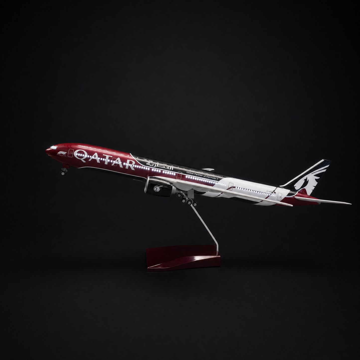 Airplane B777 | Qatar