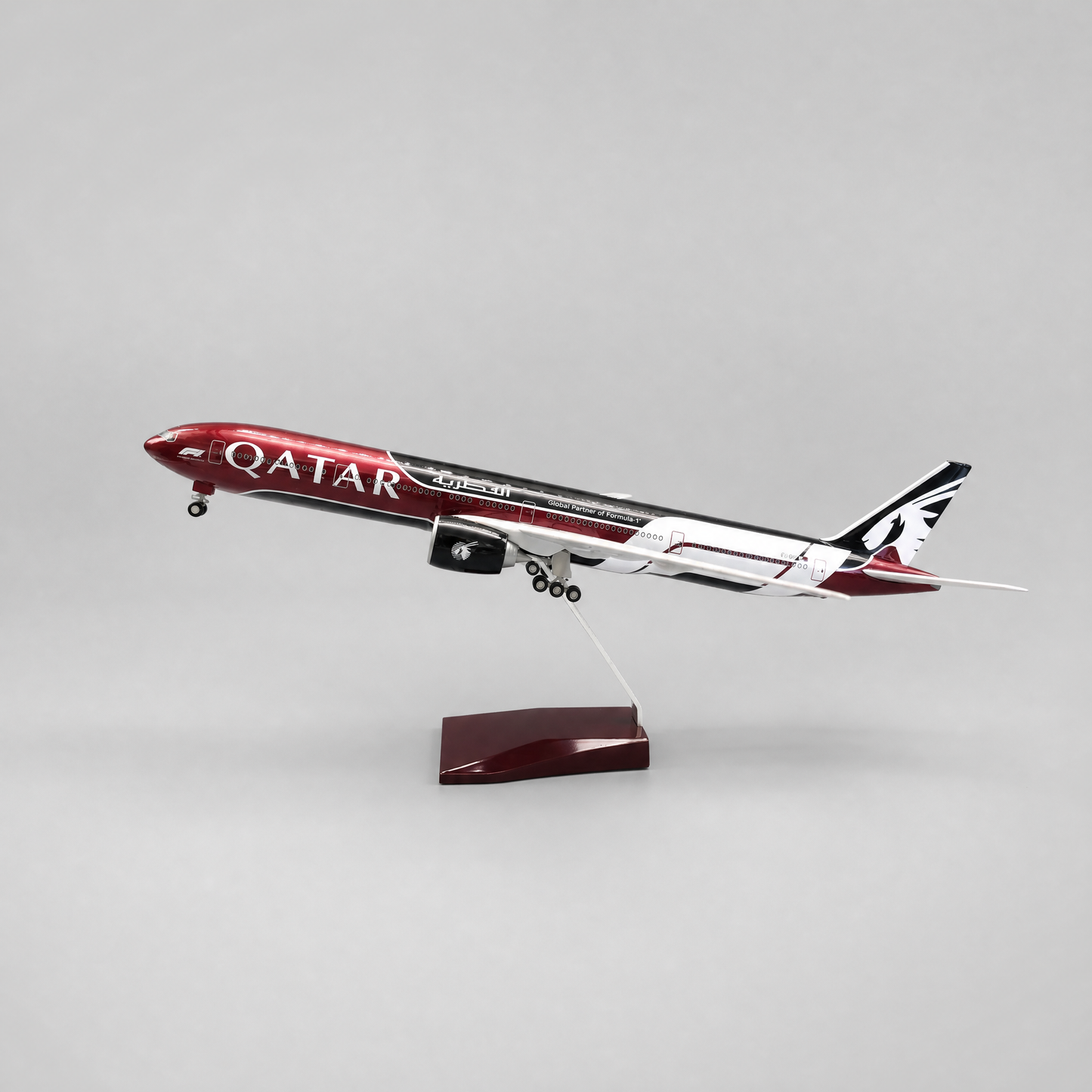 Airplane B777 | Qatar