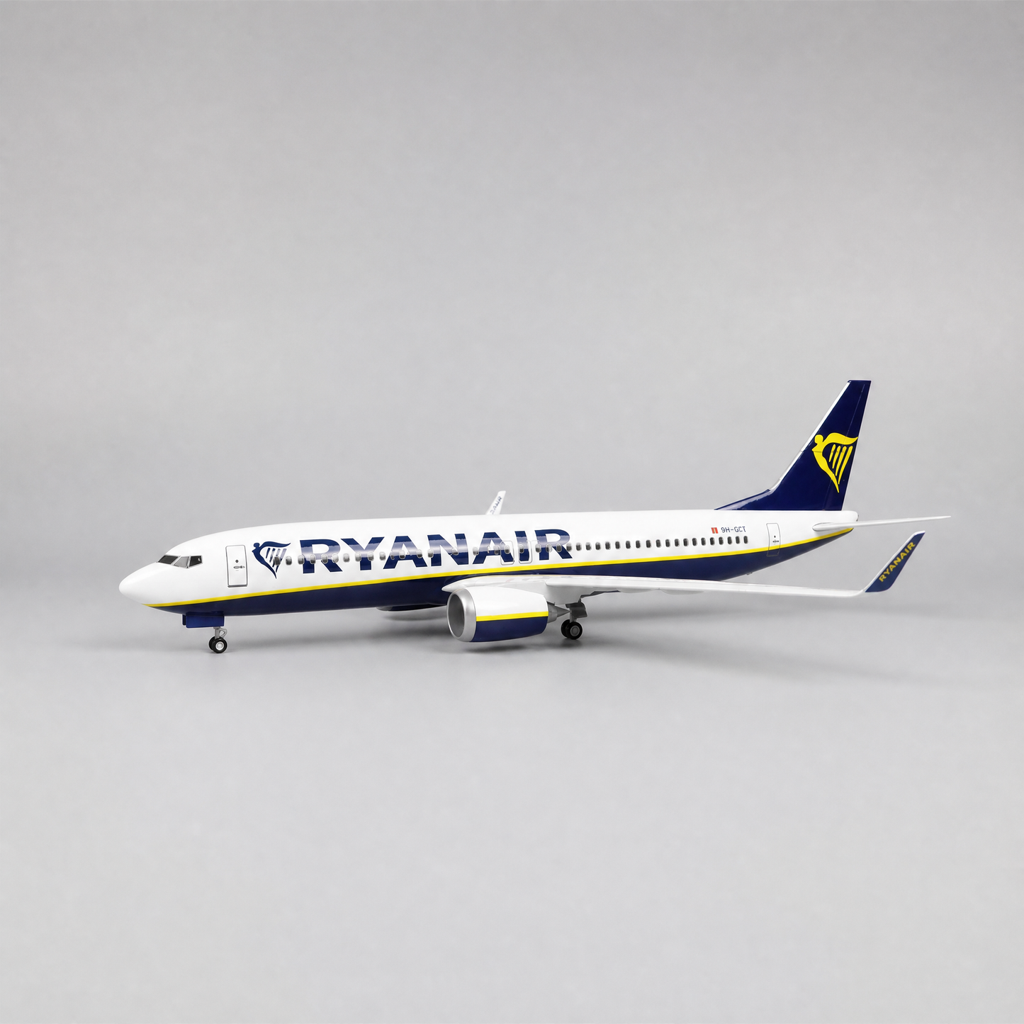 Airplane B737