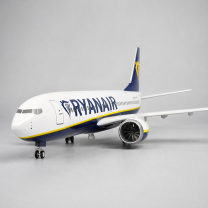 Airplane B737