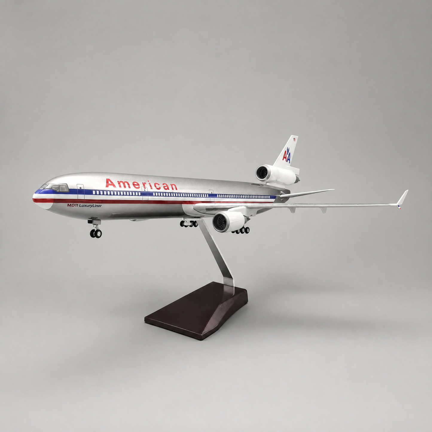 Airplane MD11 | America