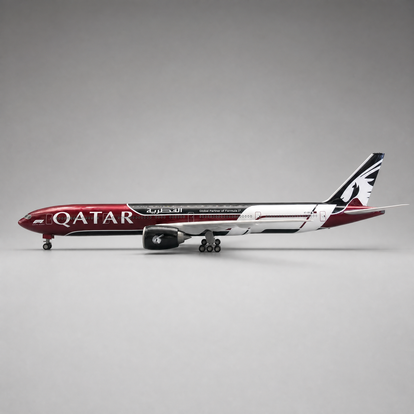 Airplane B777 | Qatar