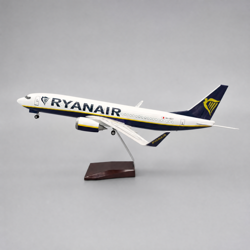 Airplane B737